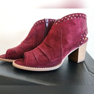 Sonoma/Vitalize by Ortholite Burgundy Bootie Sandals, Size 9